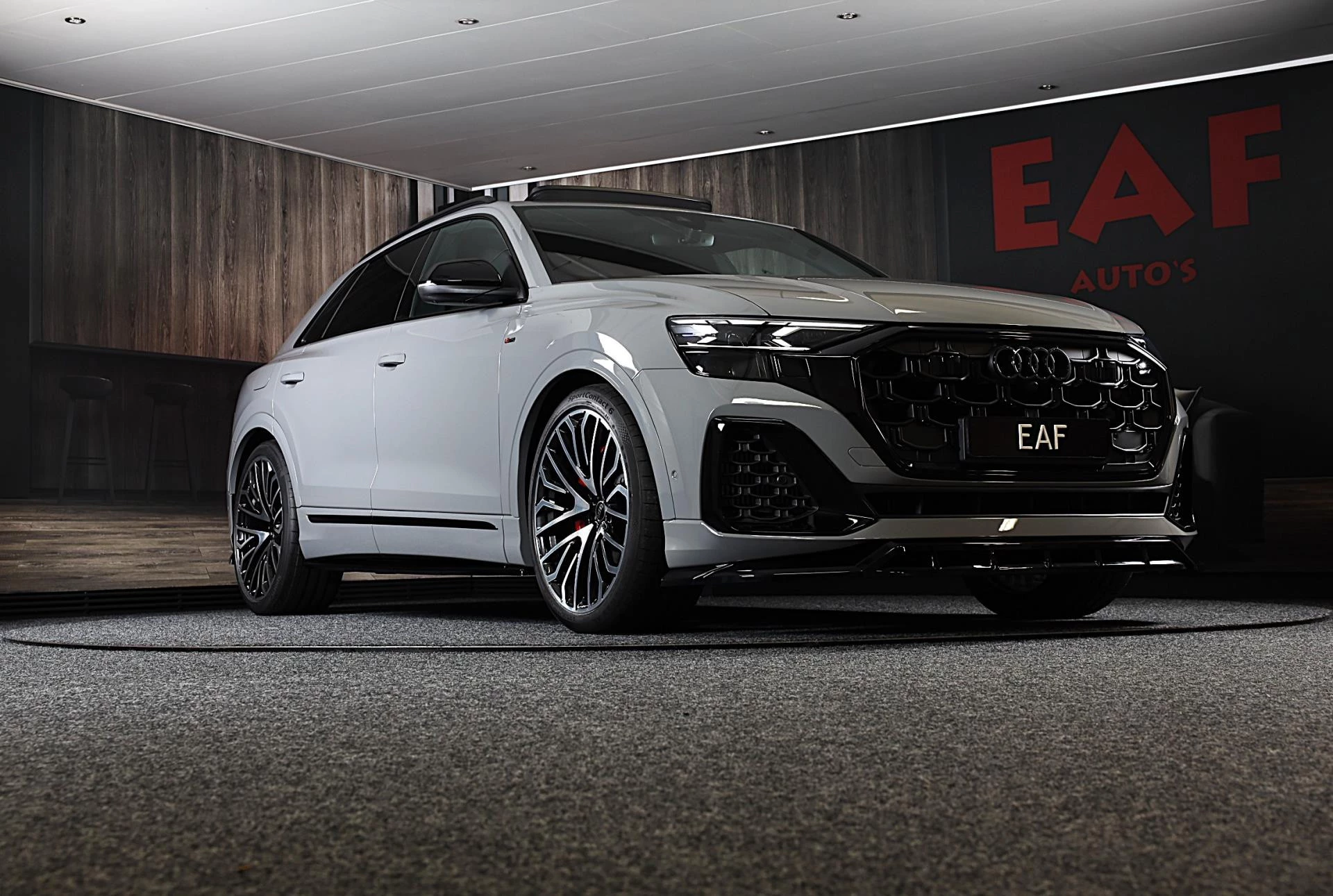 Hoofdafbeelding Audi Q8