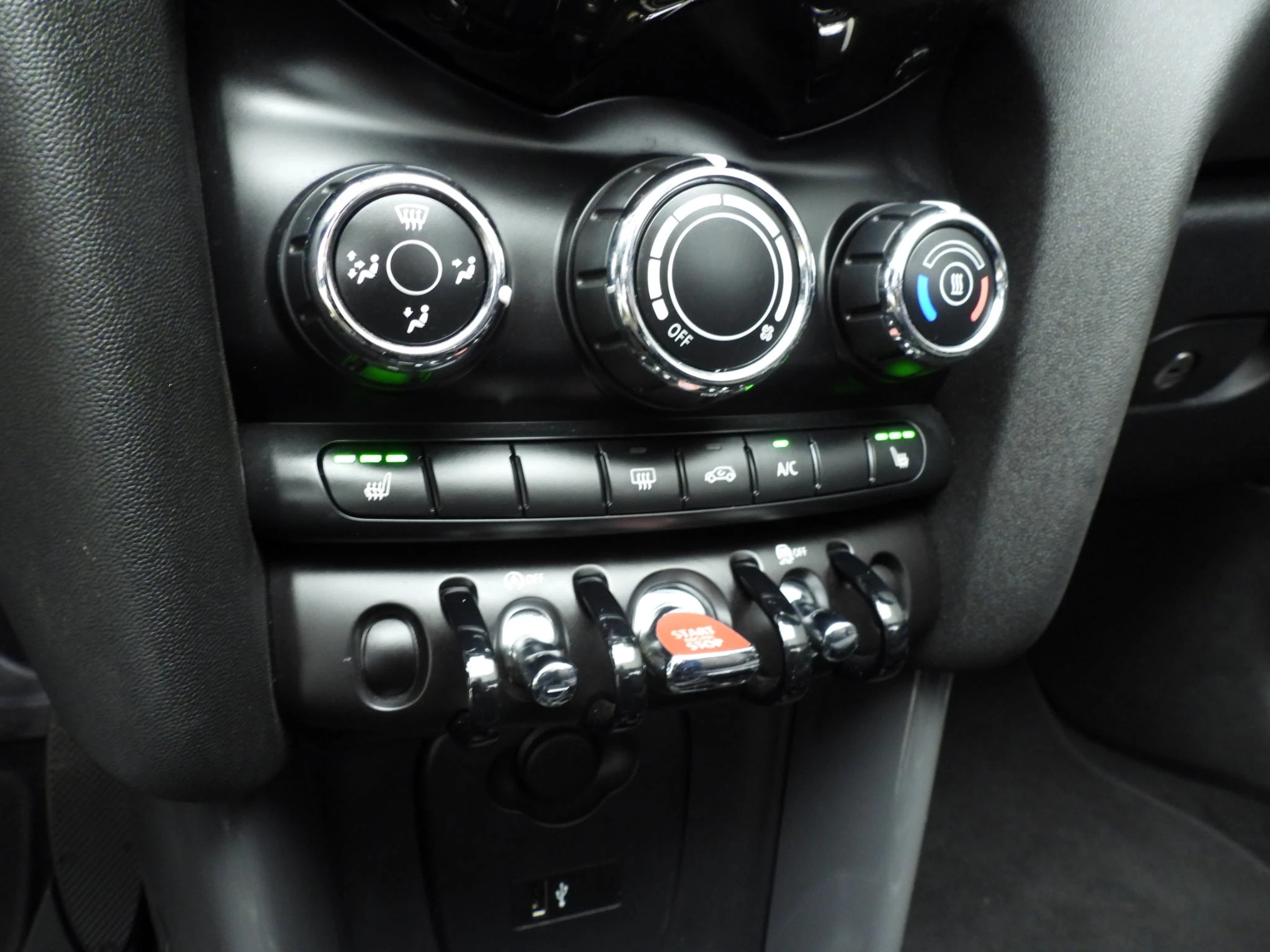 Hoofdafbeelding MINI One Cabrio