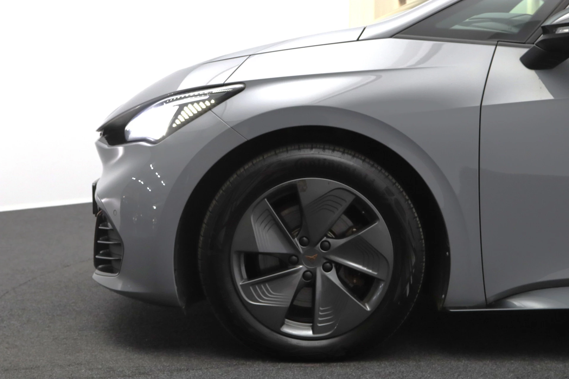 Hoofdafbeelding CUPRA Born