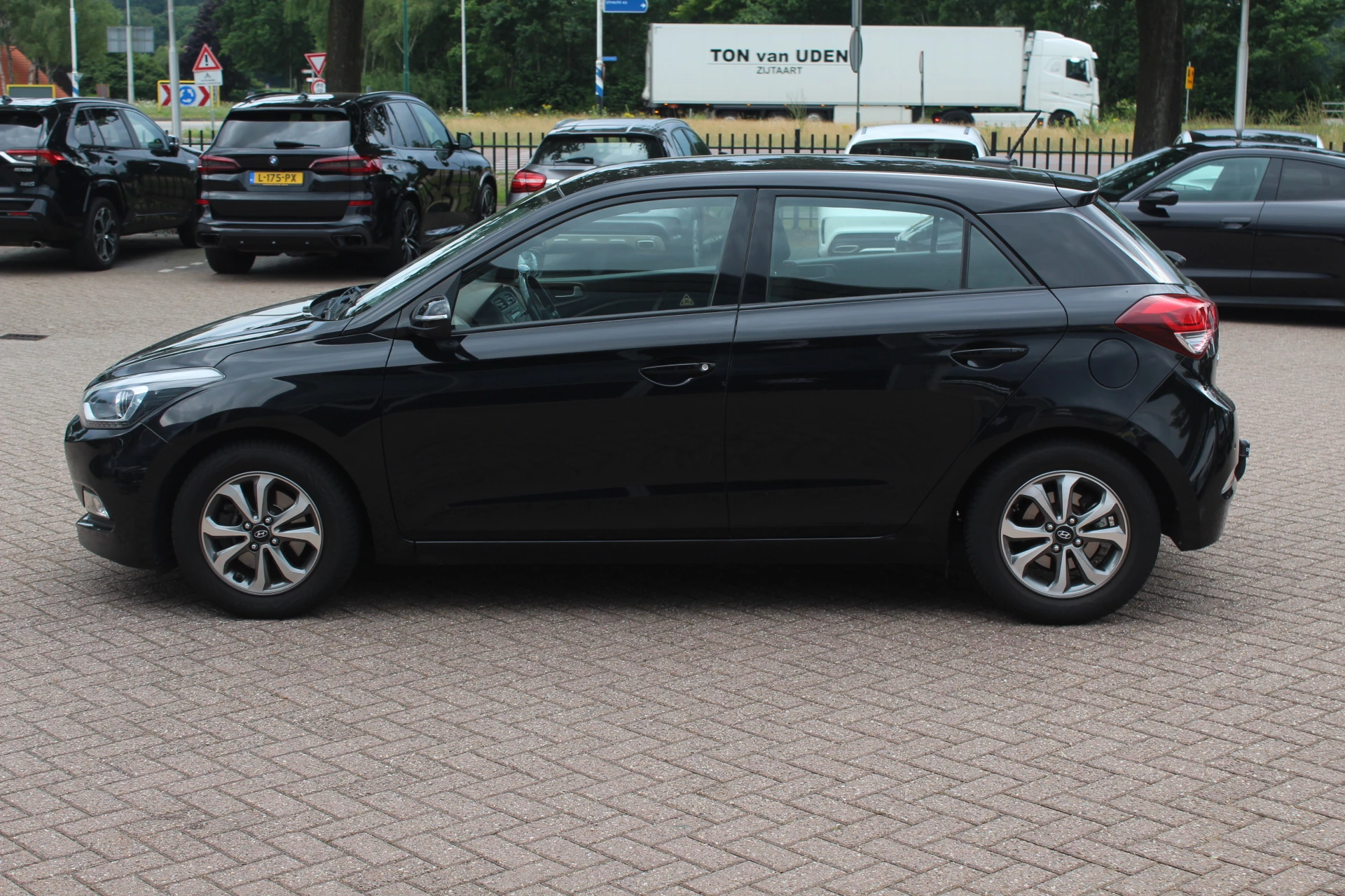 Hoofdafbeelding Hyundai i20