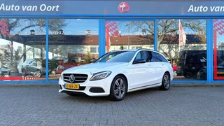 Mercedes C-klasse Estate 220 Head-up , Auto trekhaak ,Stand kachel<< HEEEL VEEL OPTIES