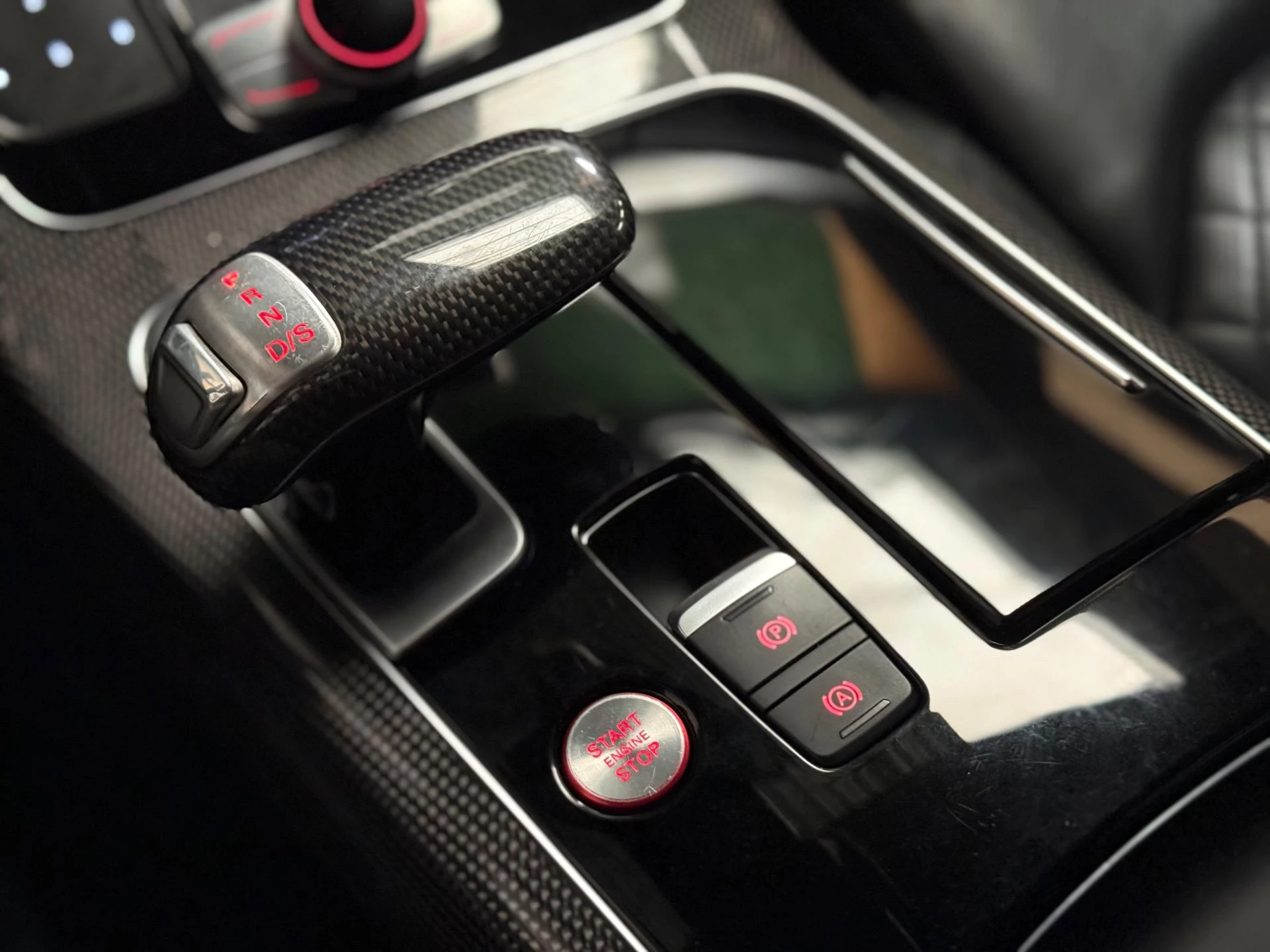 Hoofdafbeelding Audi S8