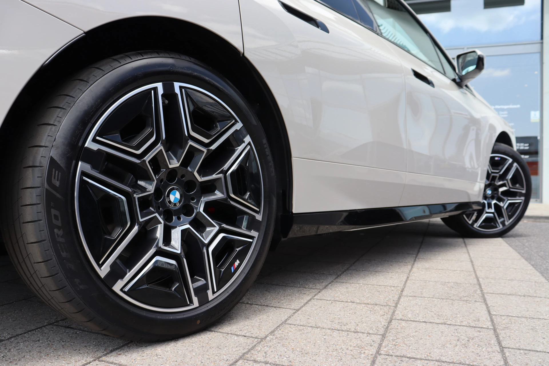 Hoofdafbeelding BMW iX