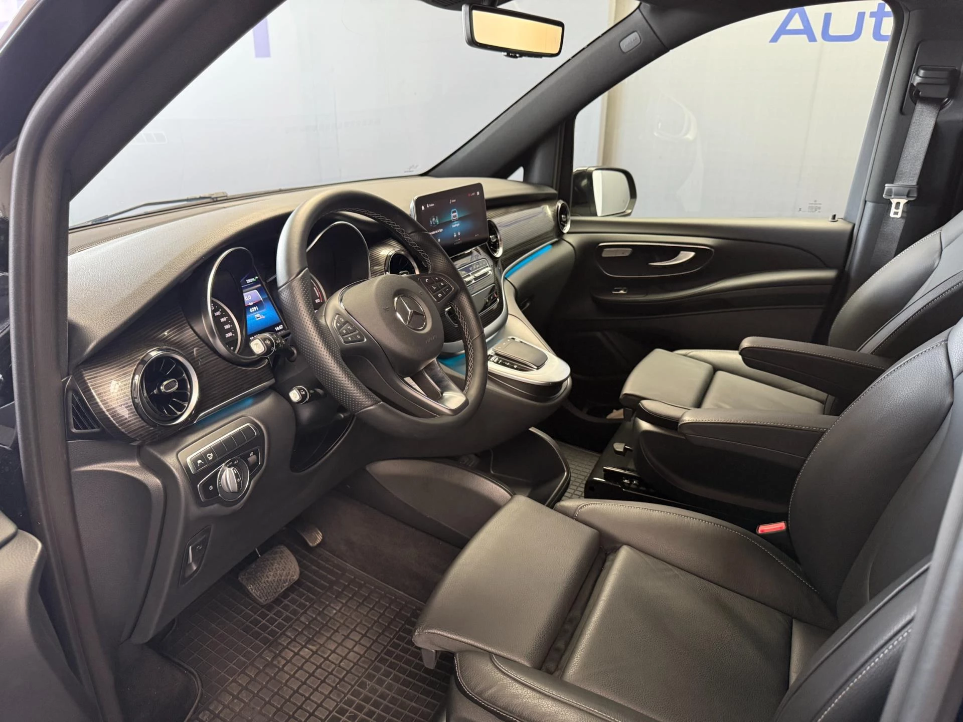 Hoofdafbeelding Mercedes-Benz EQV