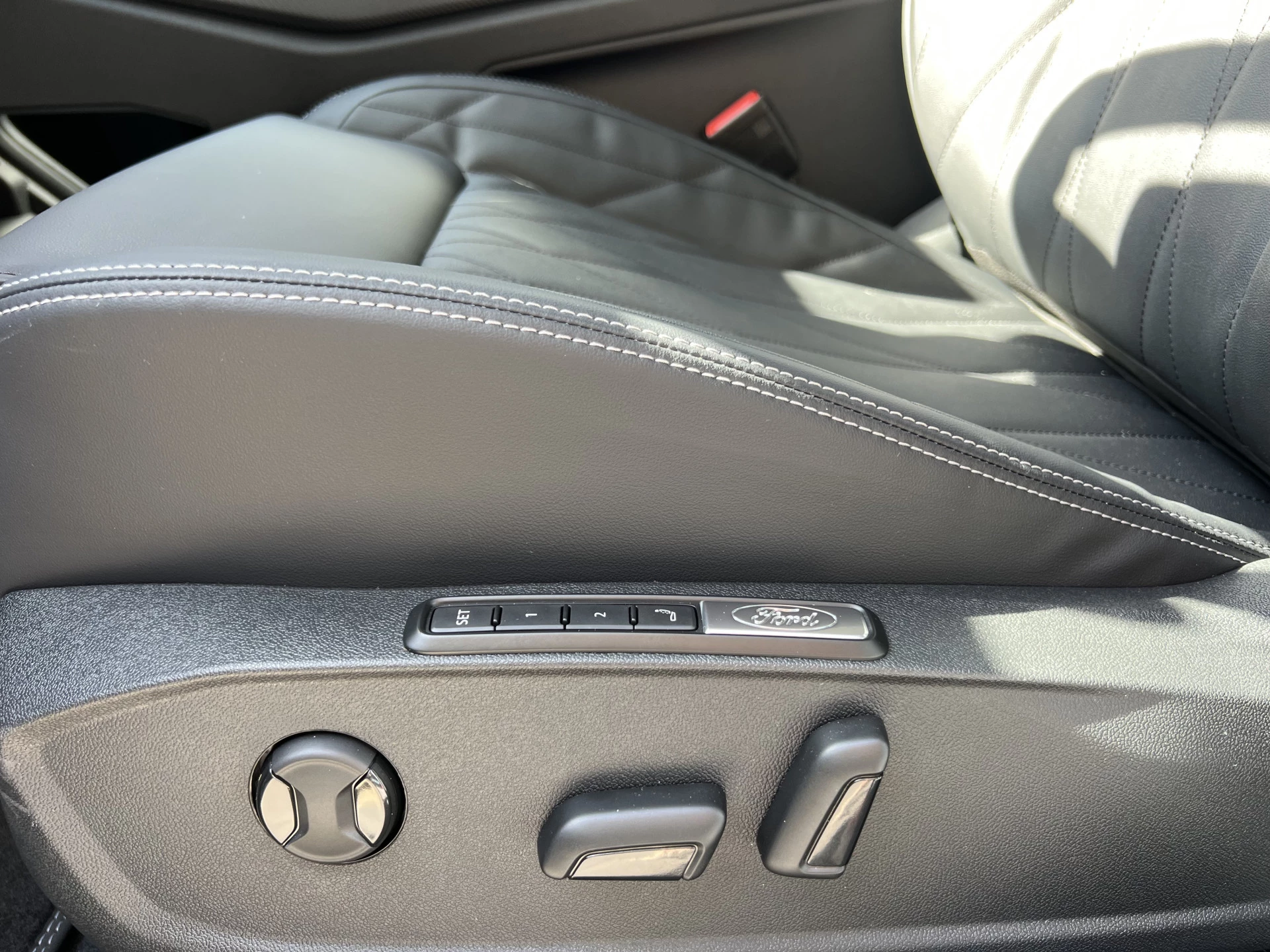 Hoofdafbeelding Ford Explorer