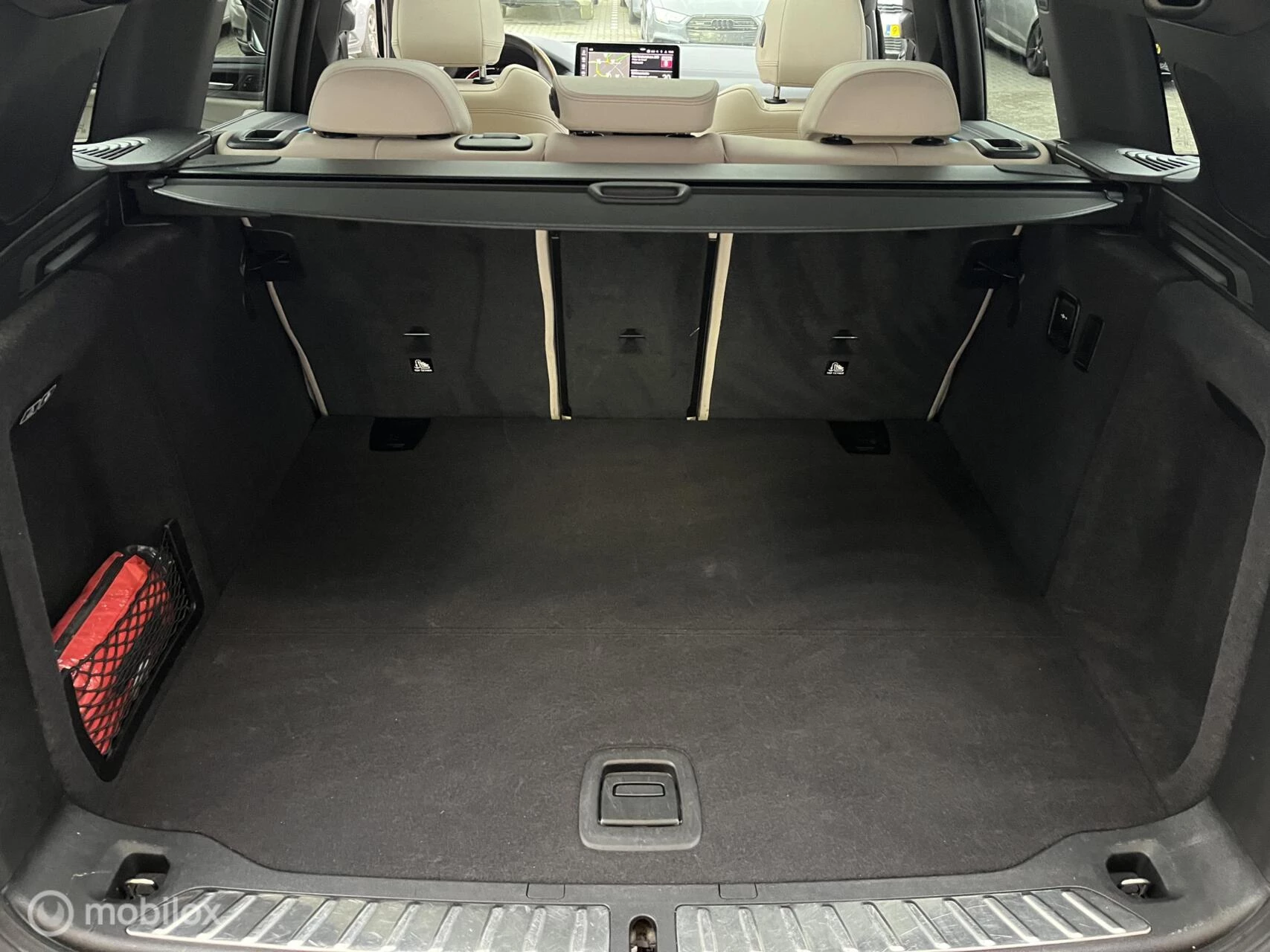 Hoofdafbeelding BMW iX3