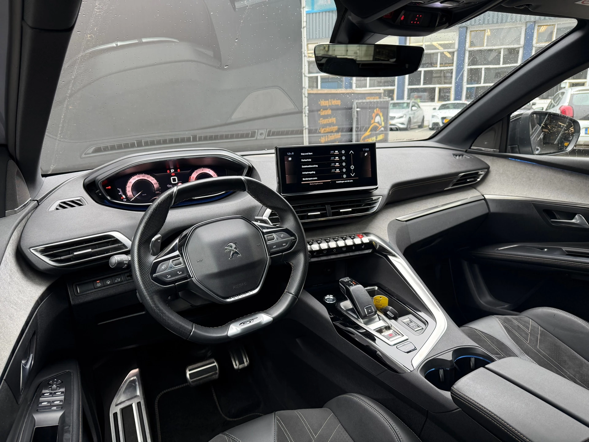 Hoofdafbeelding Peugeot 5008