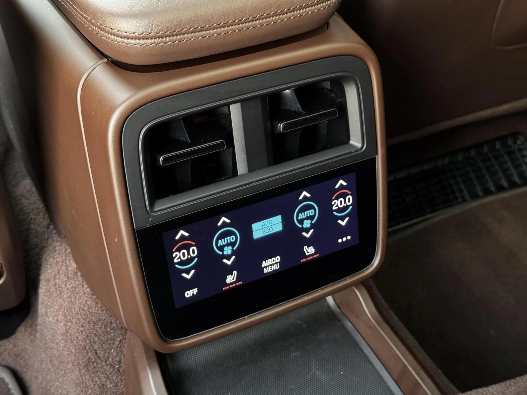 Hoofdafbeelding Porsche Taycan