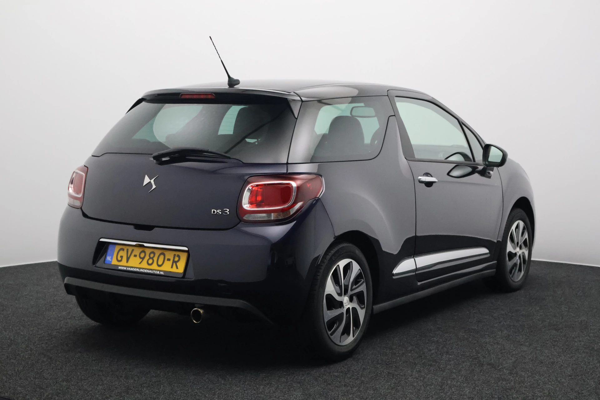 Hoofdafbeelding DS DS 3