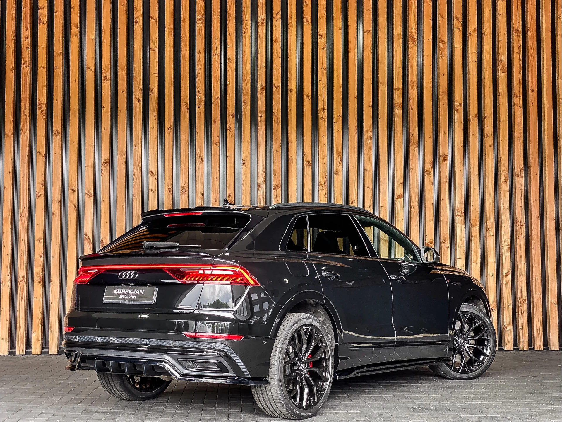 Hoofdafbeelding Audi Q8