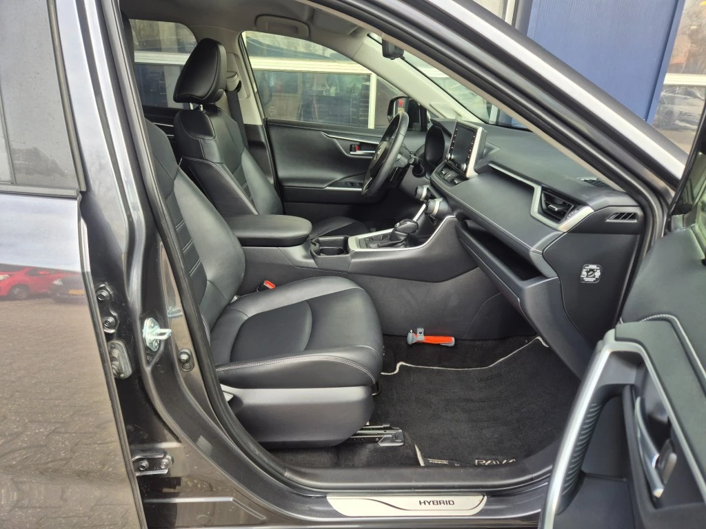 Hoofdafbeelding Toyota RAV4