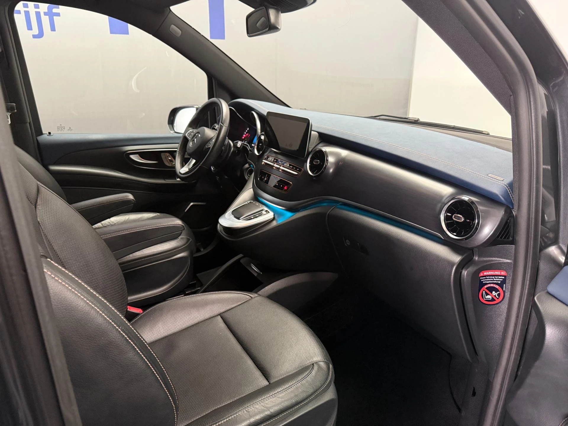 Hoofdafbeelding Mercedes-Benz EQV