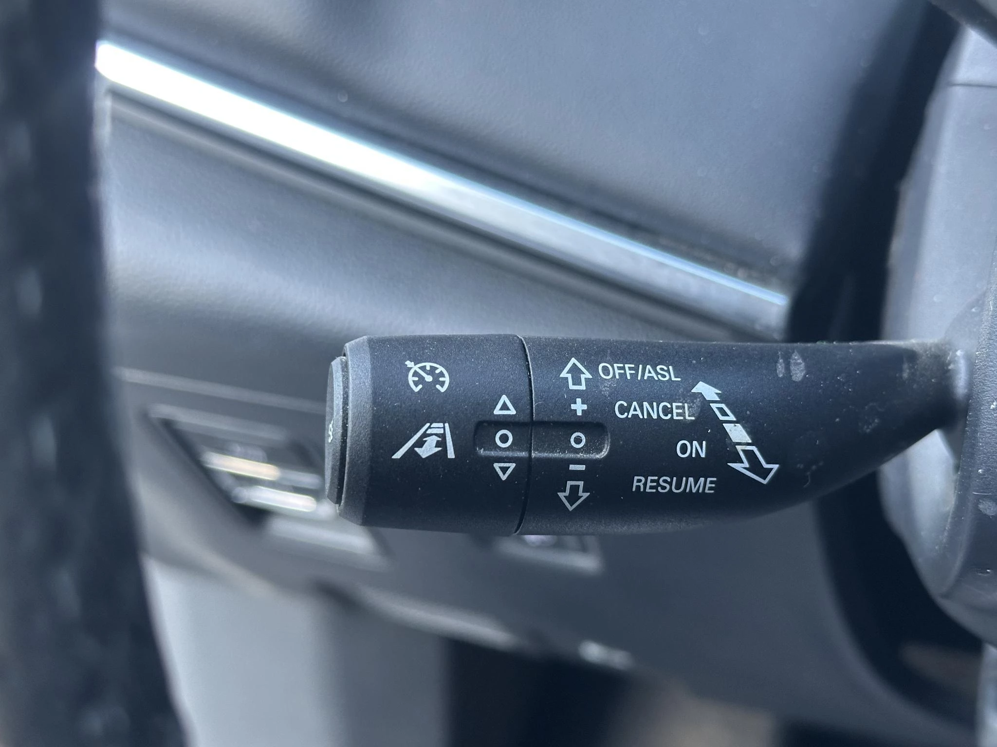 Hoofdafbeelding MG Marvel R