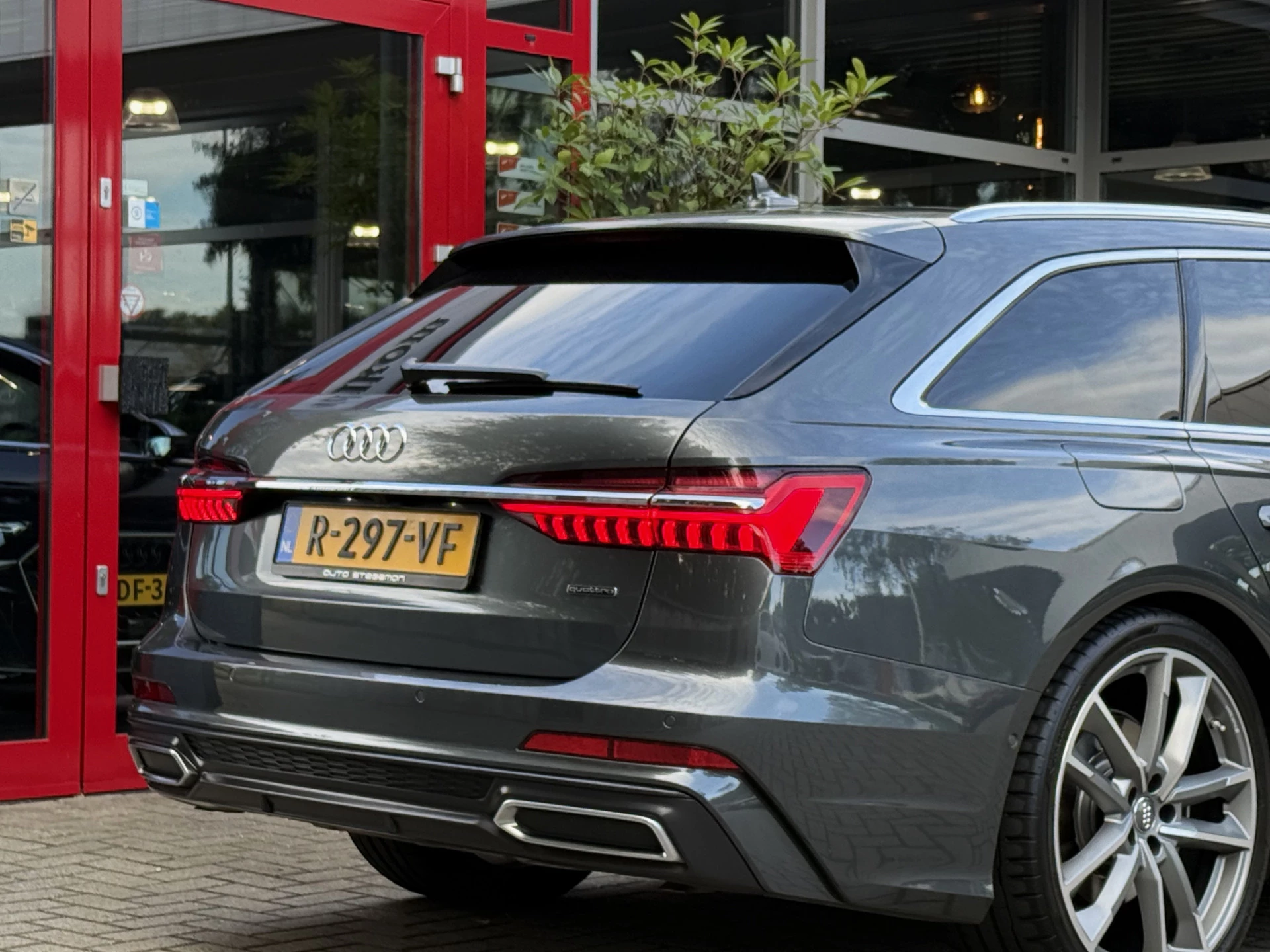Hoofdafbeelding Audi A6