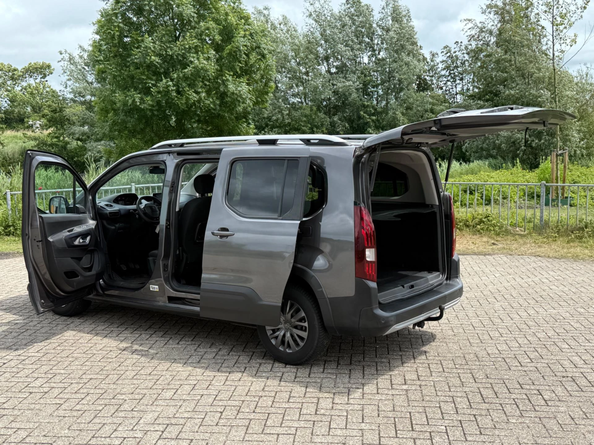 Hoofdafbeelding Peugeot Rifter
