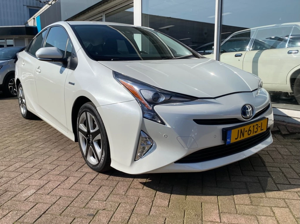 Hoofdafbeelding Toyota Prius