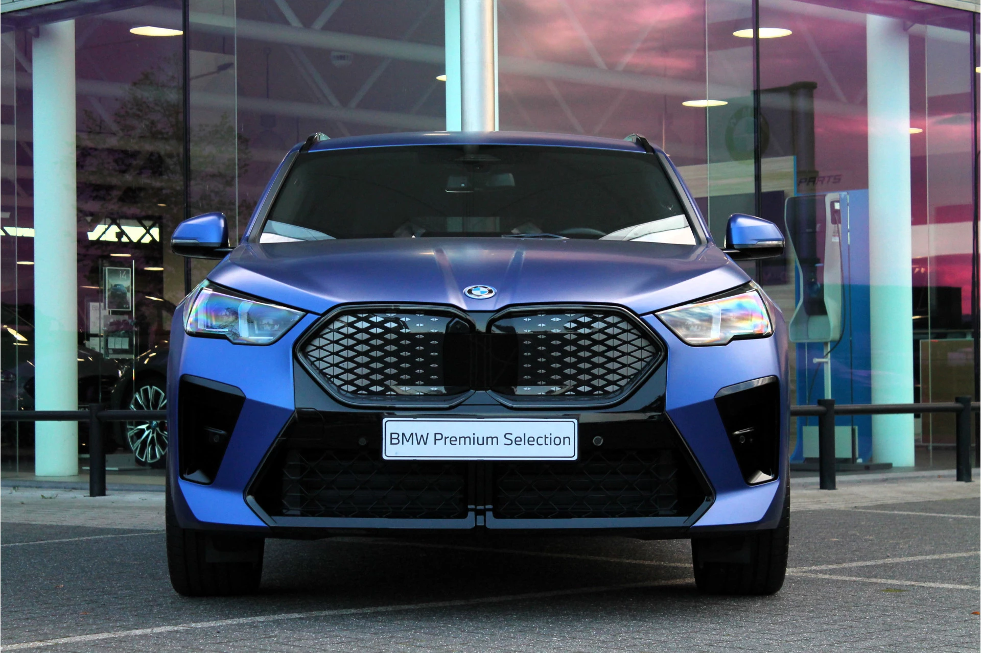 Hoofdafbeelding BMW iX2