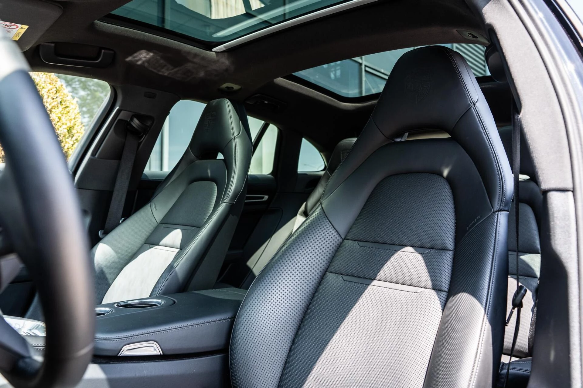 Hoofdafbeelding Porsche Panamera