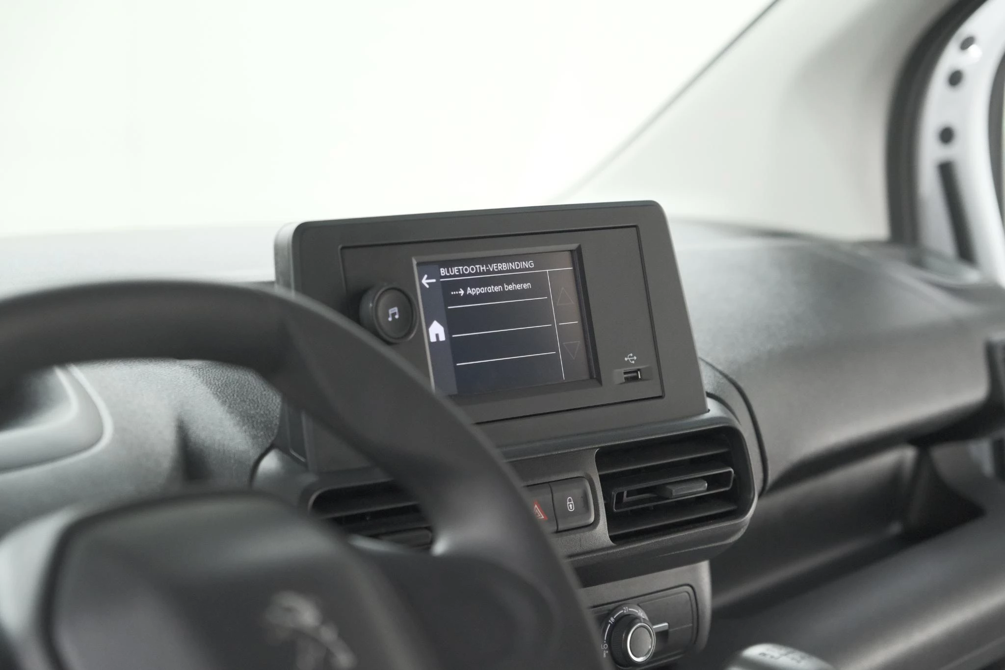 Hoofdafbeelding Peugeot Partner