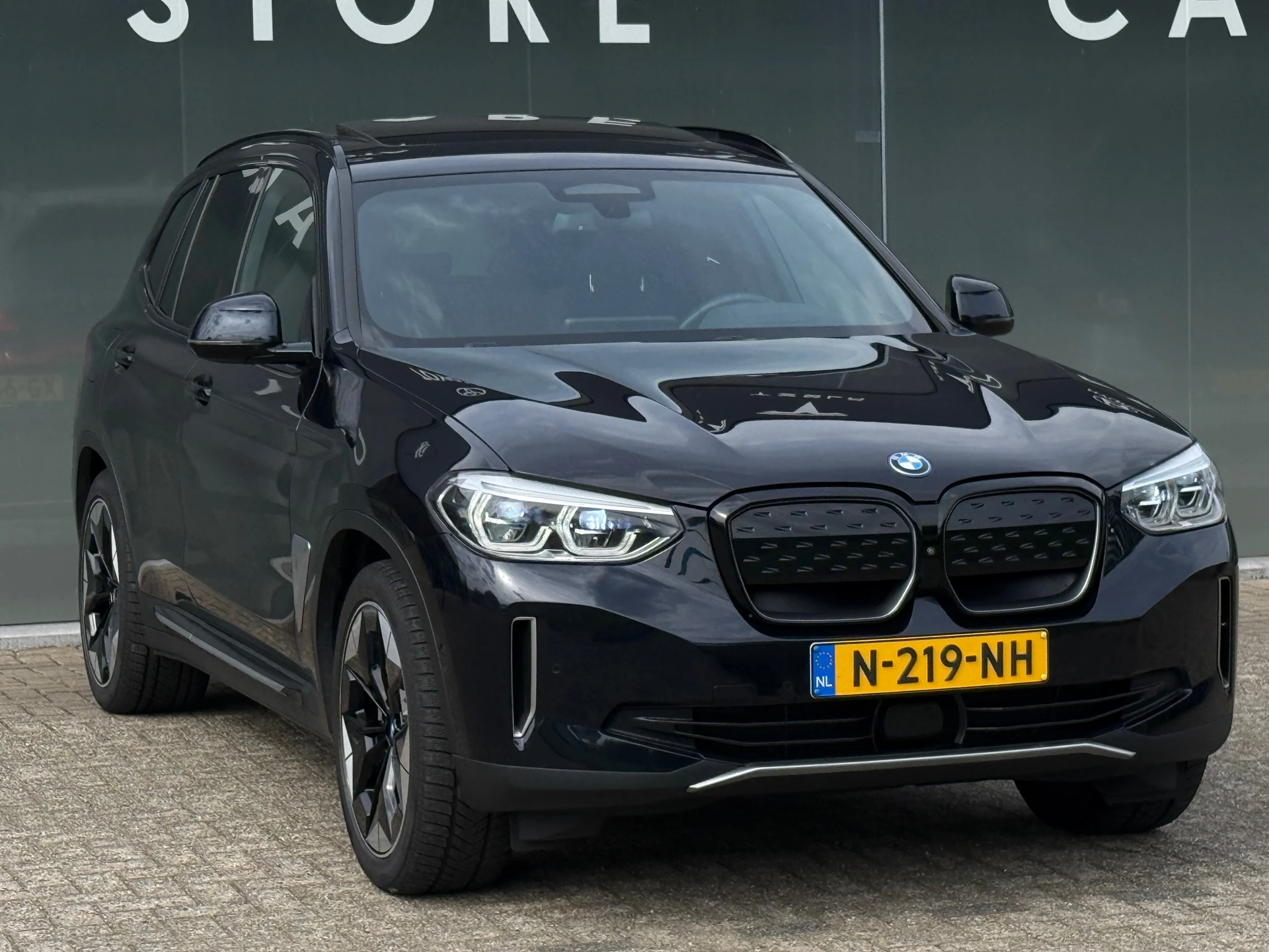 Hoofdafbeelding BMW iX3