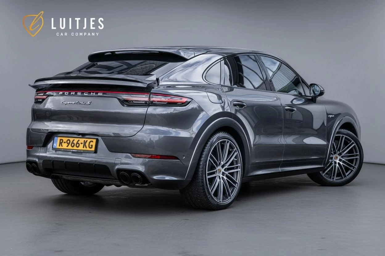 Hoofdafbeelding Porsche Cayenne