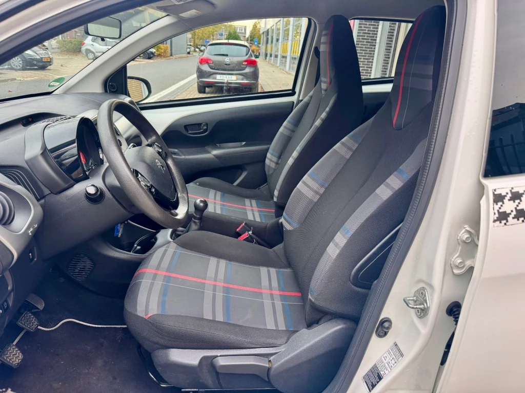 Hoofdafbeelding Peugeot 108