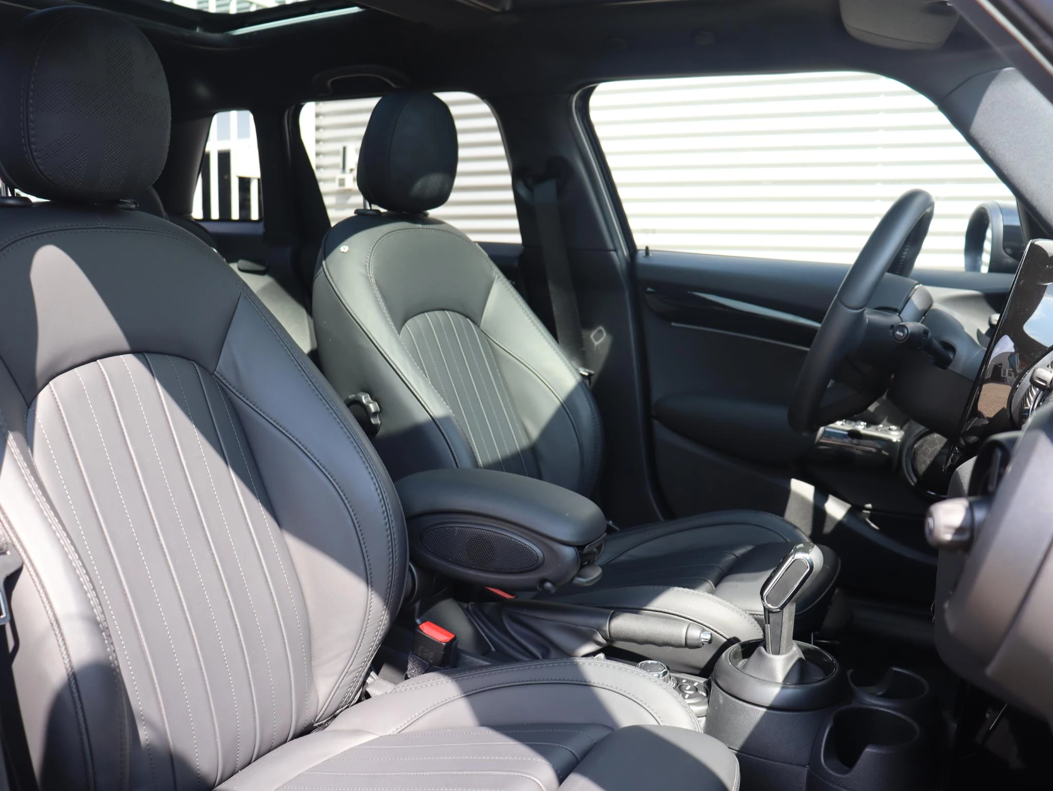 Hoofdafbeelding MINI 5-deurs