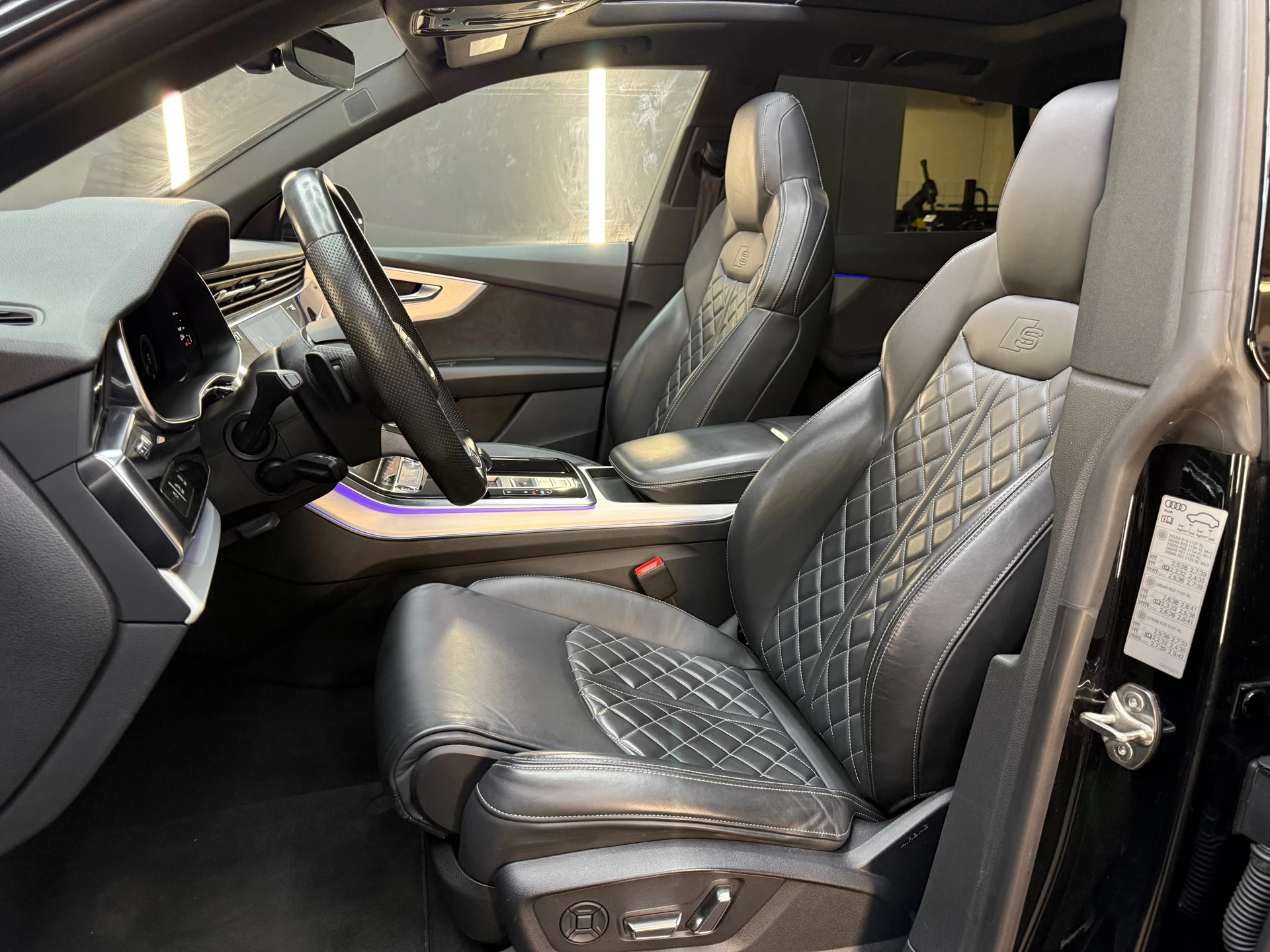 Hoofdafbeelding Audi Q8