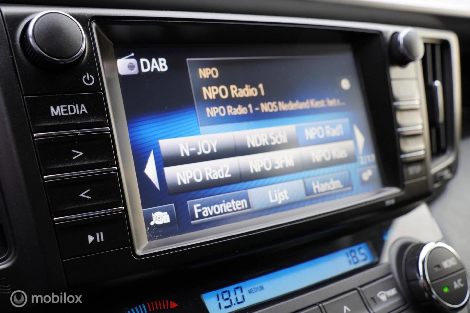 Hoofdafbeelding Toyota RAV4