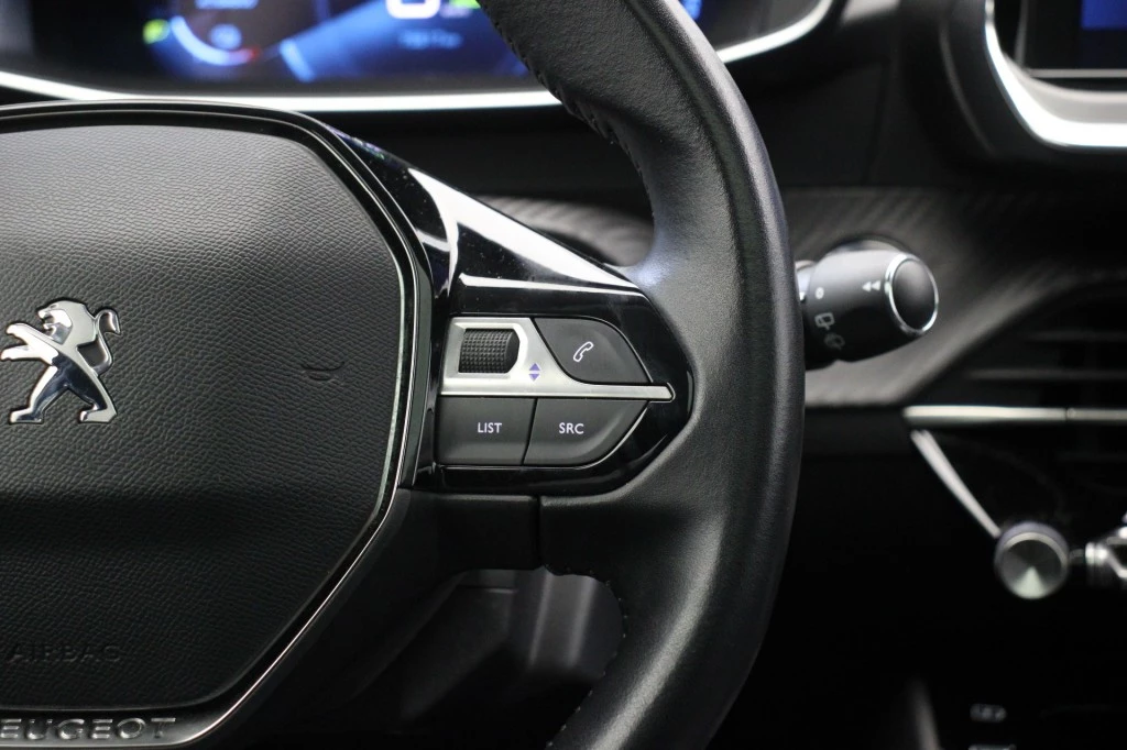 Hoofdafbeelding Peugeot e-208