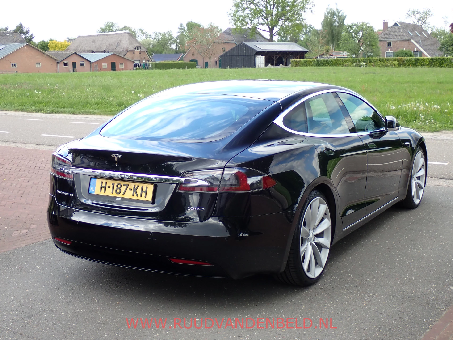 Hoofdafbeelding Tesla Model S
