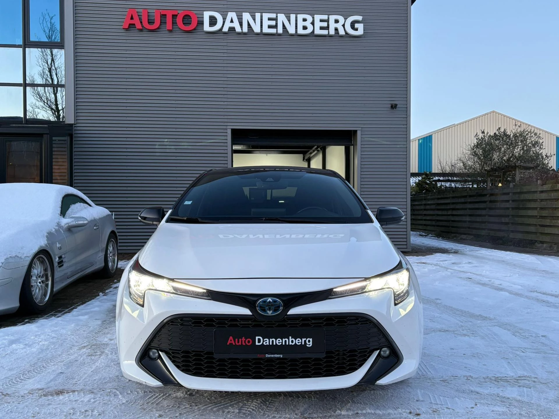 Hoofdafbeelding Toyota Corolla