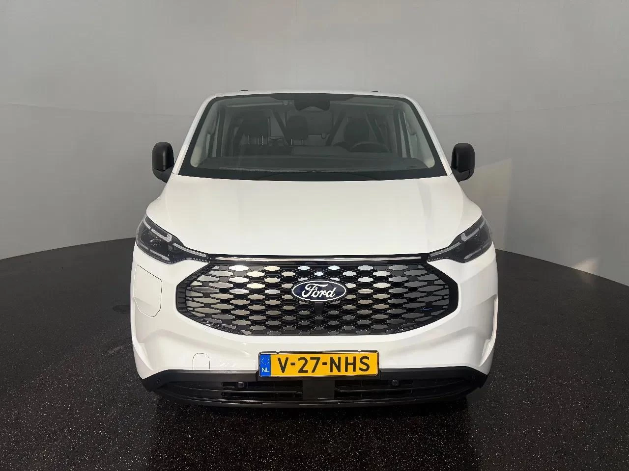 Hoofdafbeelding Ford E-Transit Custom