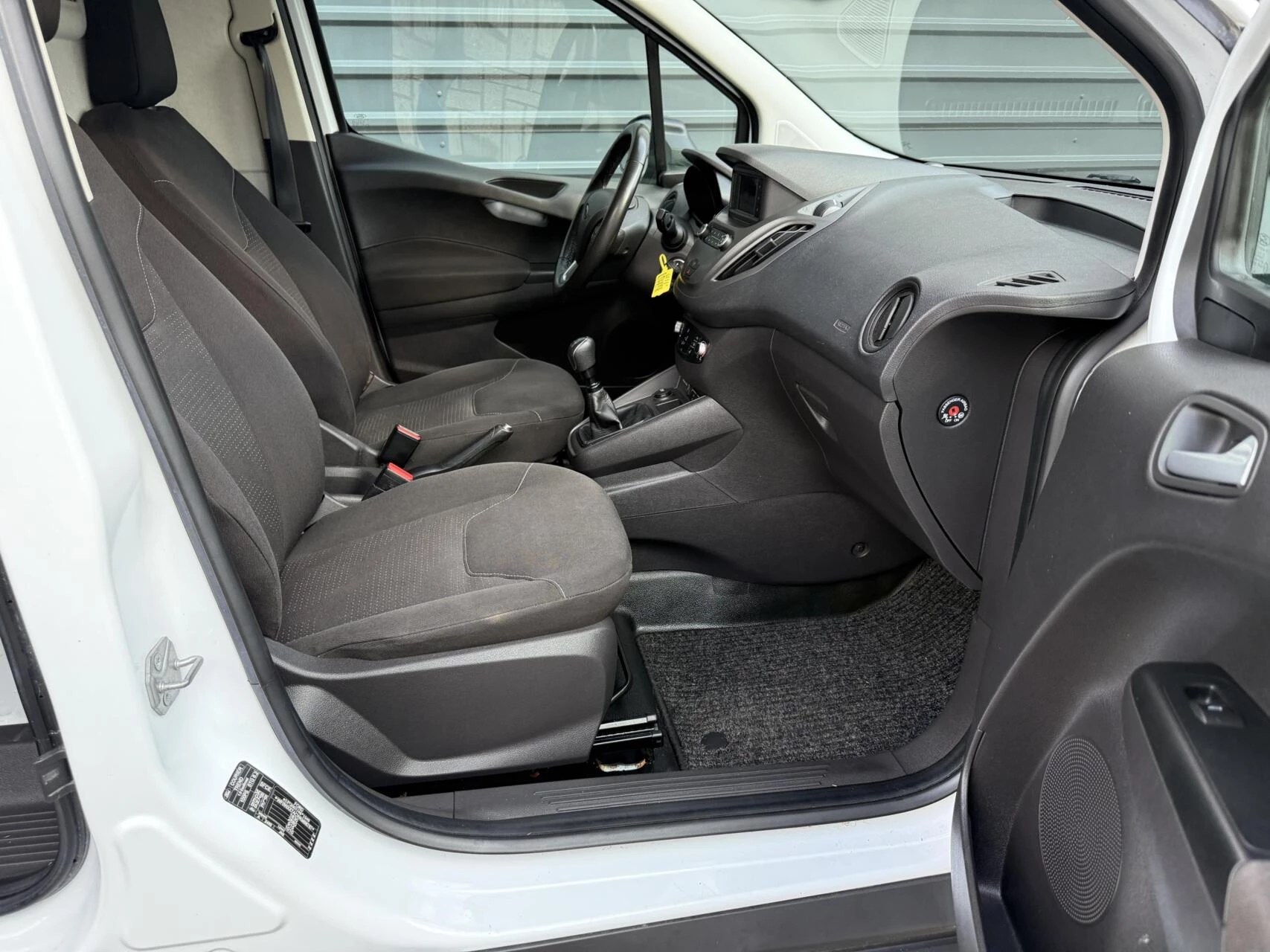 Hoofdafbeelding Ford Transit Courier
