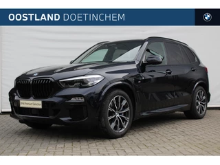 BMW X5 xDrive45e High Executive M Sport Automaat / Sportstoelen / Head-Up / Adaptieve LED / Achteruitrijcamera / Getint glas