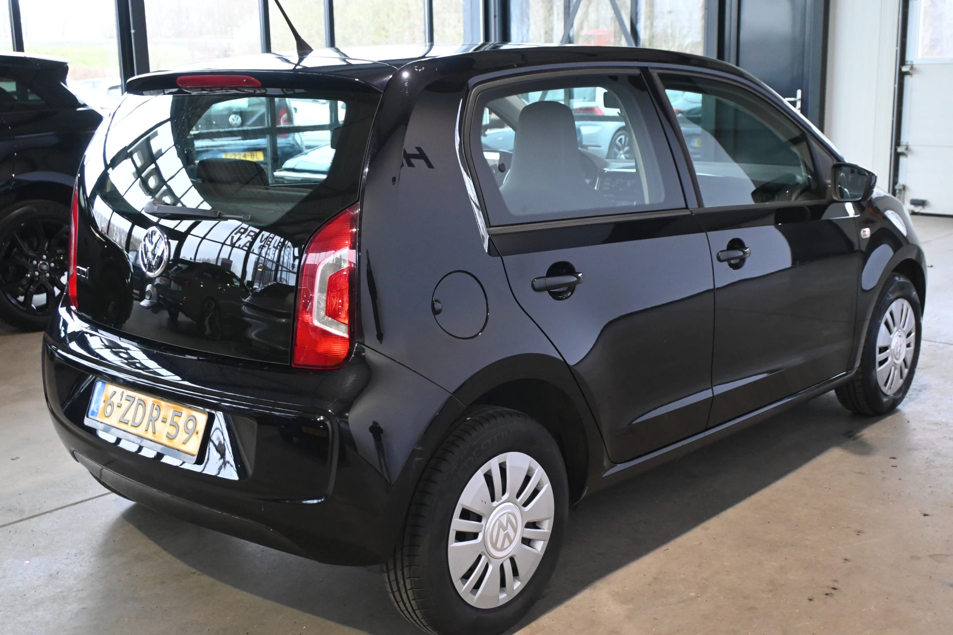 Hoofdafbeelding Volkswagen up!