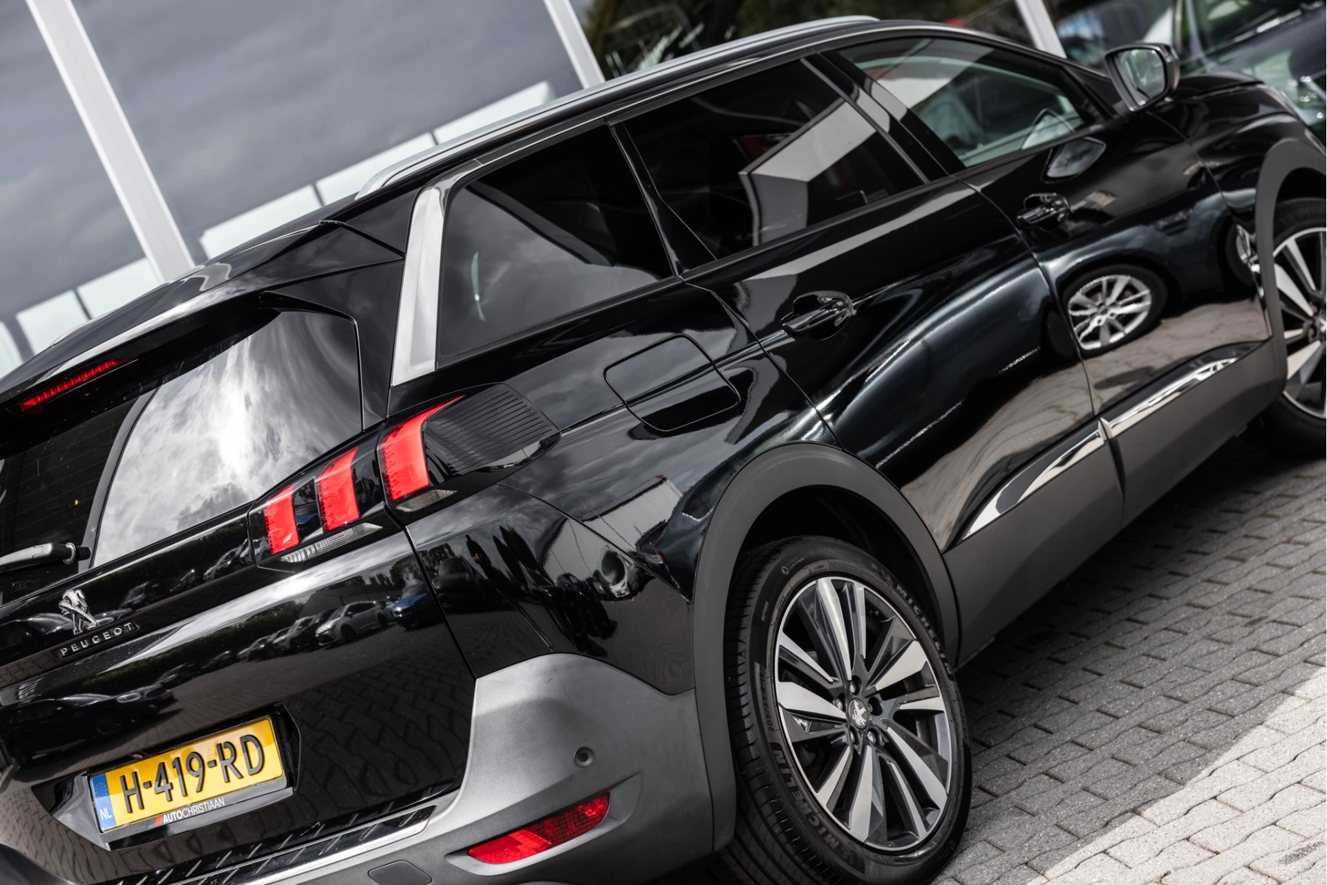 Hoofdafbeelding Peugeot 5008