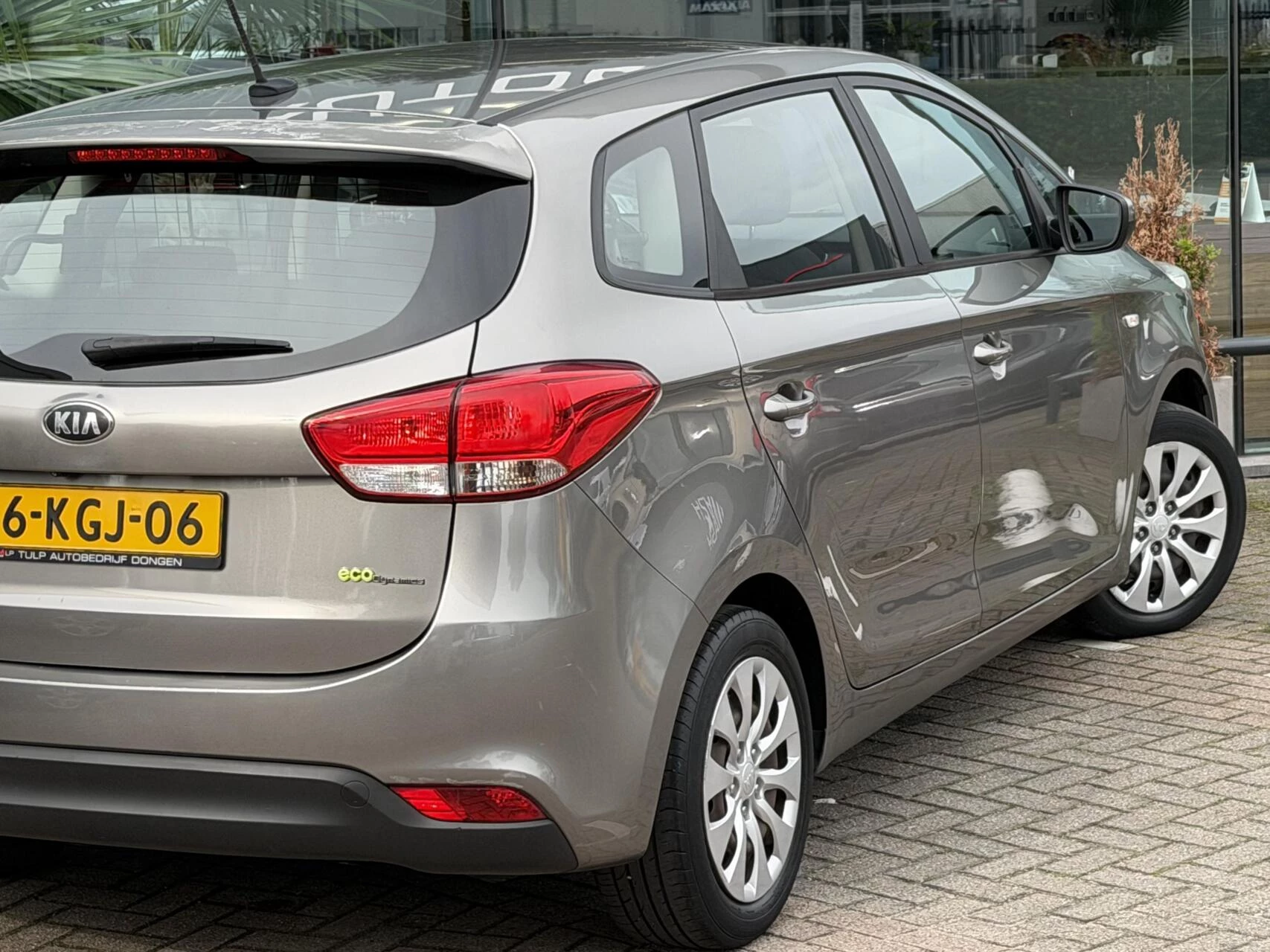 Hoofdafbeelding Kia Carens