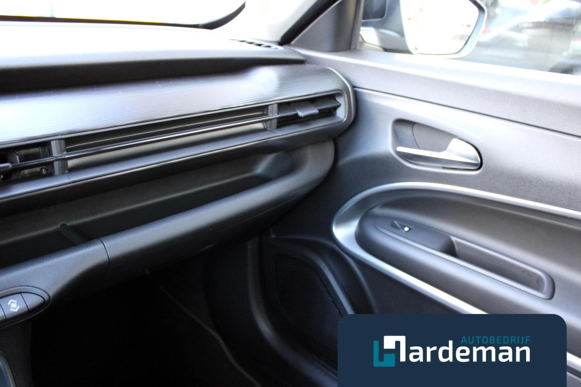 Hoofdafbeelding Jeep Avenger