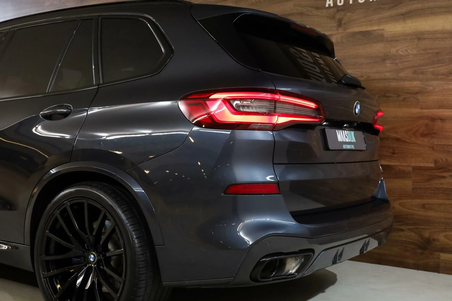 Hoofdafbeelding BMW X5