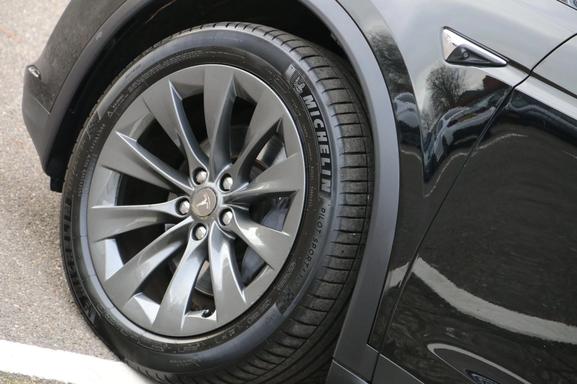 Hoofdafbeelding Tesla Model X