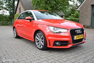 Hoofdafbeelding Audi A1 Audi A1  1.4 TFSI S edition navi leder led koplamp