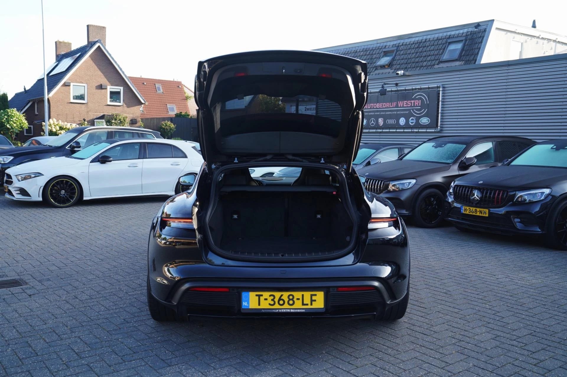 Hoofdafbeelding Porsche Taycan