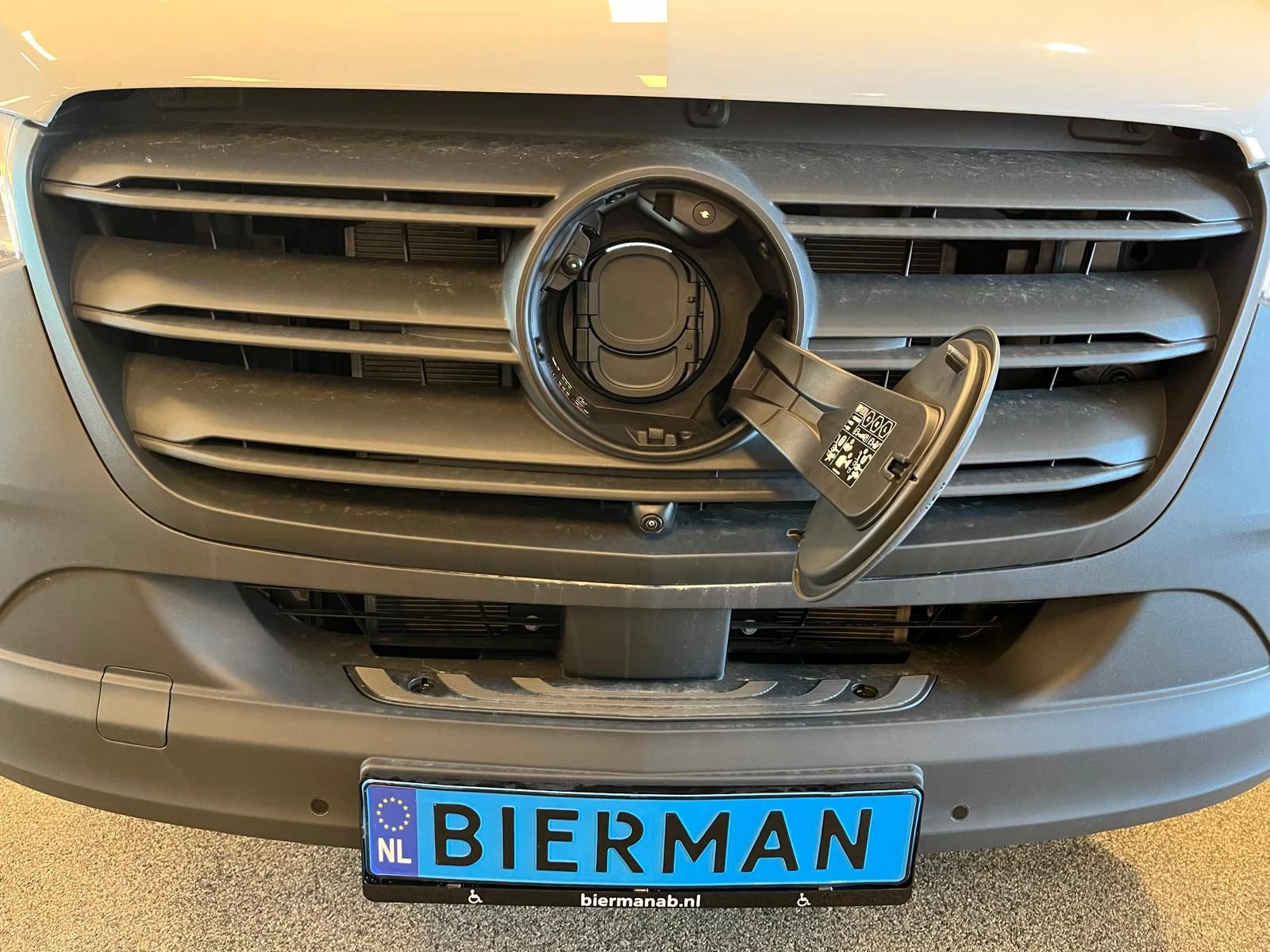 Hoofdafbeelding Mercedes-Benz eSprinter
