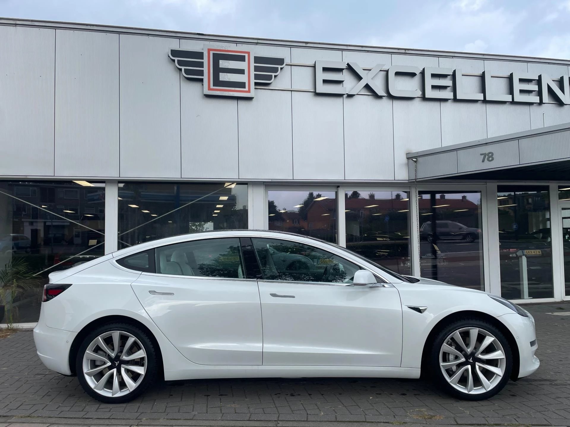 Hoofdafbeelding Tesla Model 3