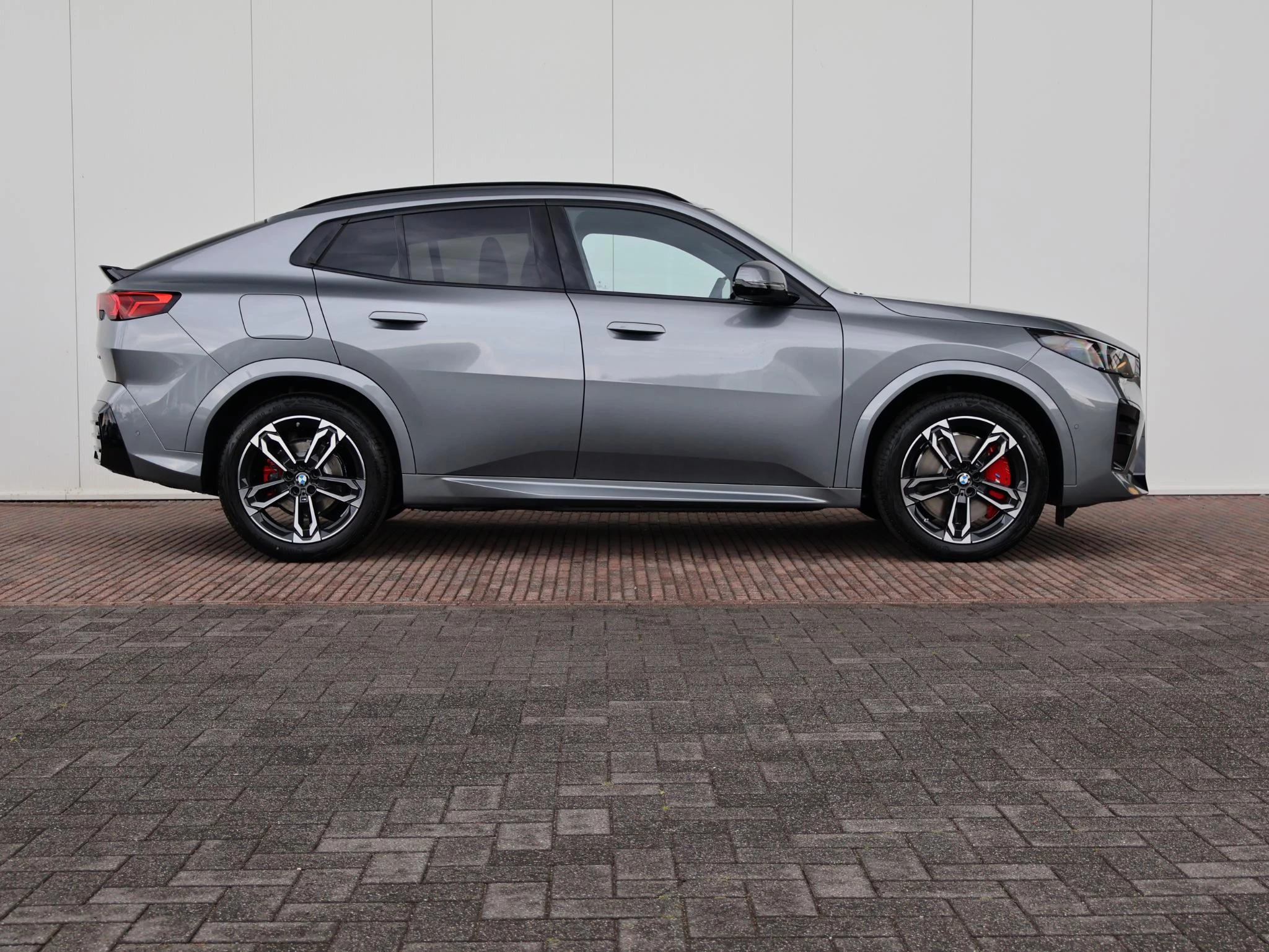 Hoofdafbeelding BMW iX2