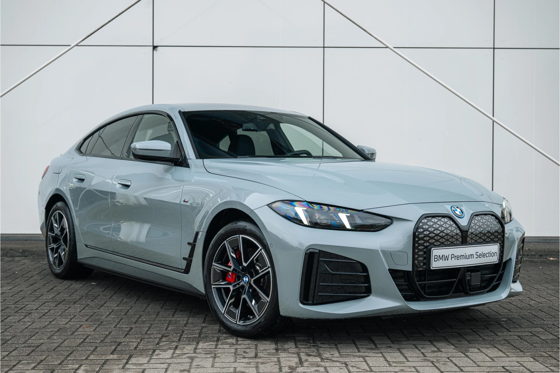 Hoofdafbeelding BMW i4