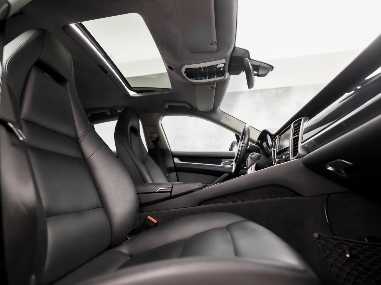 Hoofdafbeelding Porsche Panamera