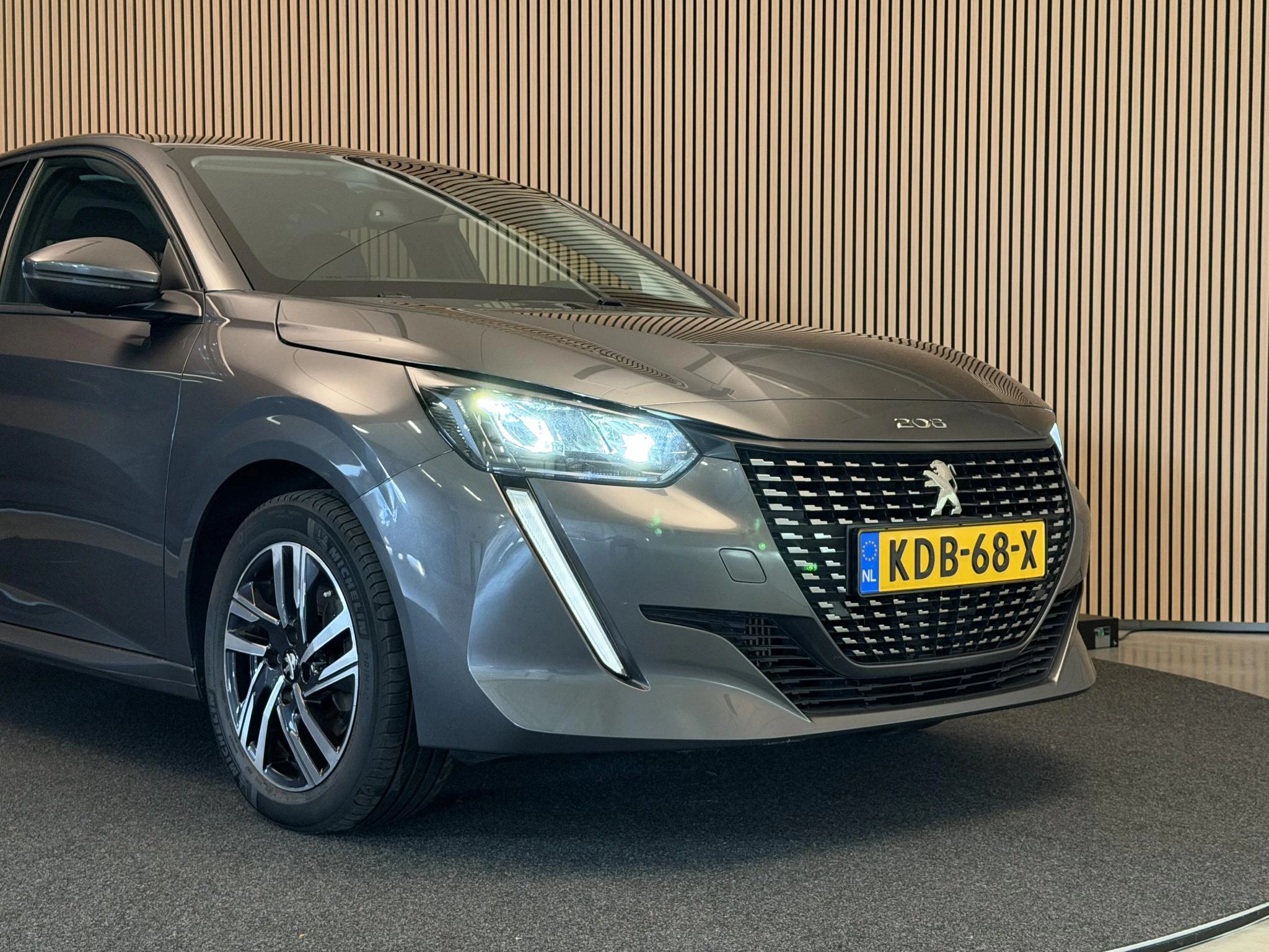 Hoofdafbeelding Peugeot 208