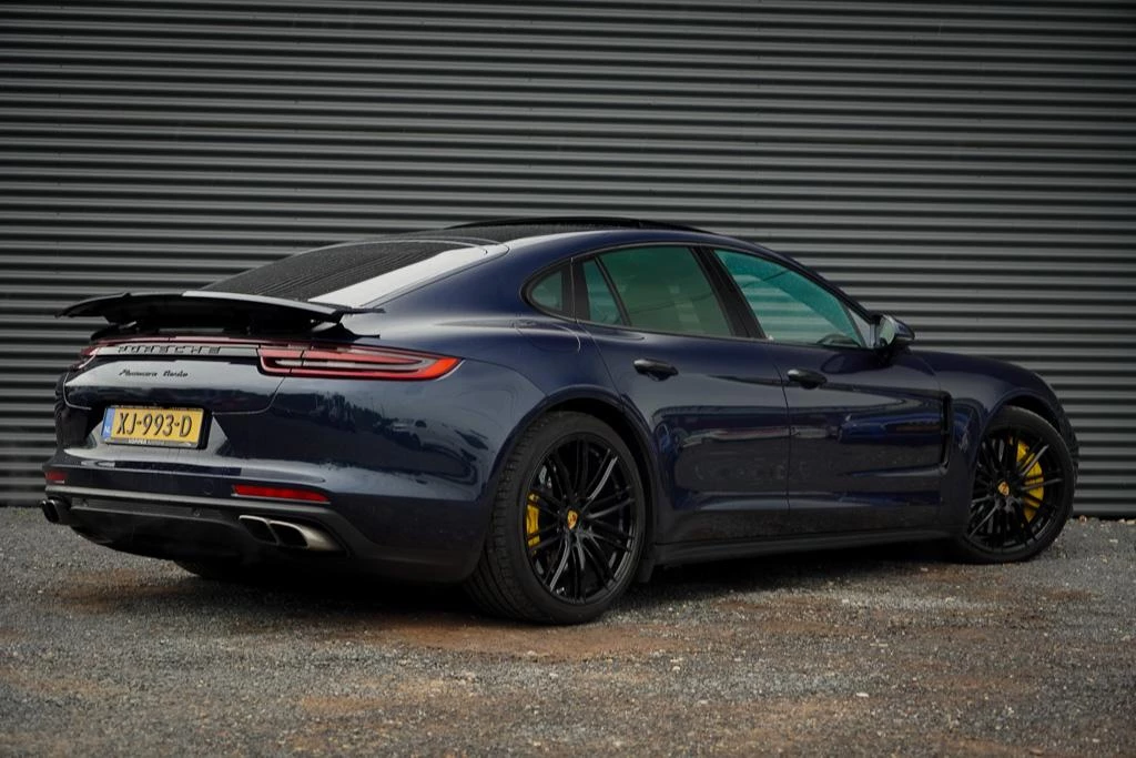 Hoofdafbeelding Porsche Panamera